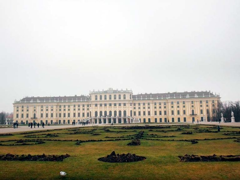 Palácio de Schönbrunn, atração imperdível em roteiro de 3 dias em Viena