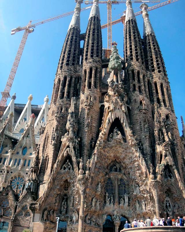 Sagrada Família: ponto imperdível em um roteiro em Barcelona