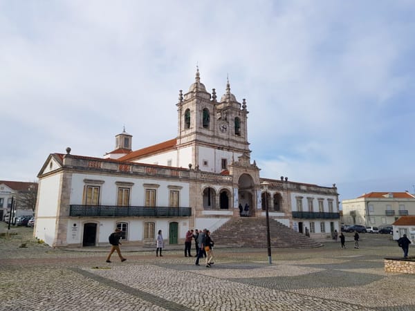 Igreja de Nossa Senhora da Nazaré, visitada em bate e volta de Lisboa