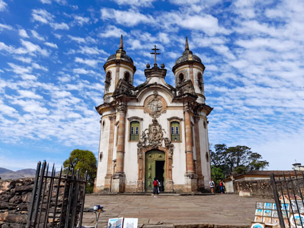 Visitar igrejas: dica sobre o que fazer em Ouro Preto