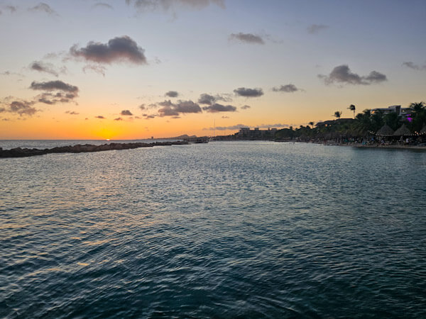 Pôr do Sol em Mambo Beach: dica sobre o que fazer em Curaçao