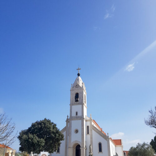 Igreja perto do restaurante Tia Alice, em Fátima