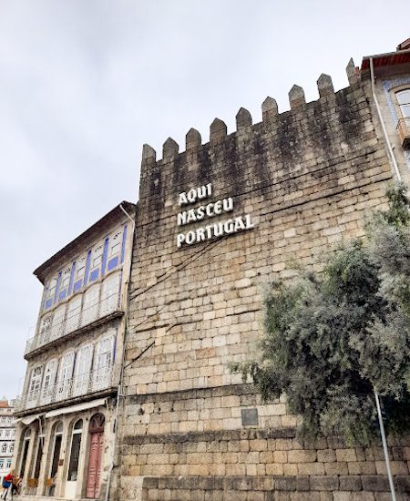 Muralha de Guimarães: dica sobre o que fazer em Guimarães, Portugal