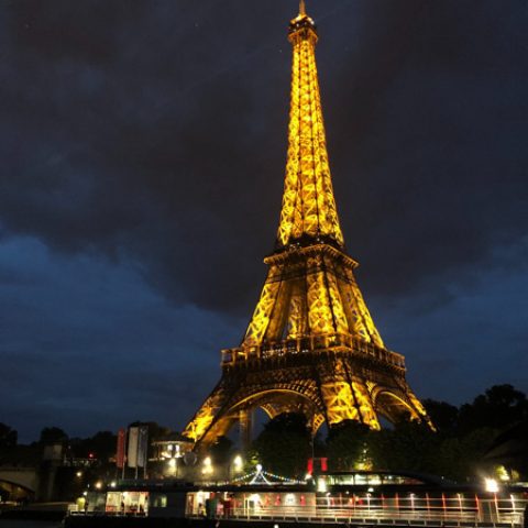 Passeio de barco pelo Rio Sena: dica sobre o que fazer em Paris